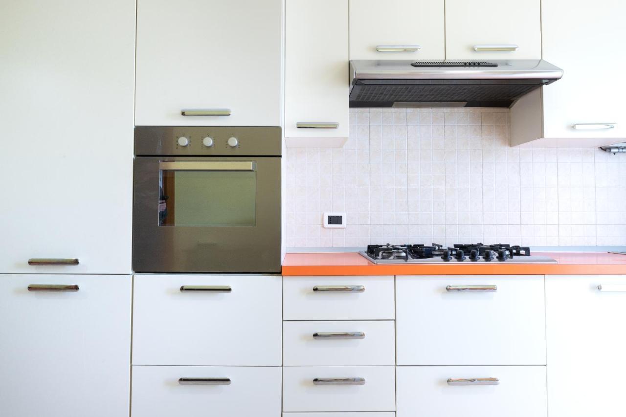 Appartamento Borgo Peschiere มาเนียโก ภายนอก รูปภาพ