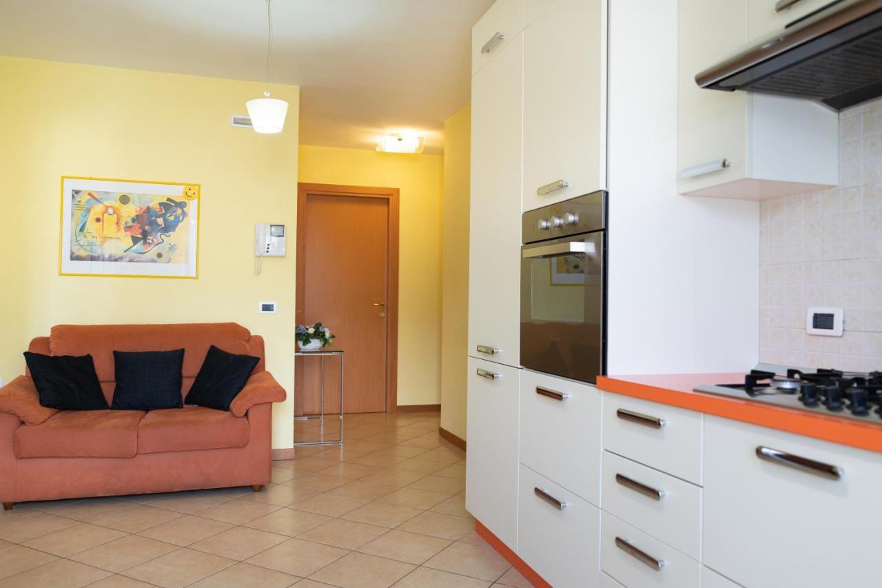 Appartamento Borgo Peschiere มาเนียโก ภายนอก รูปภาพ